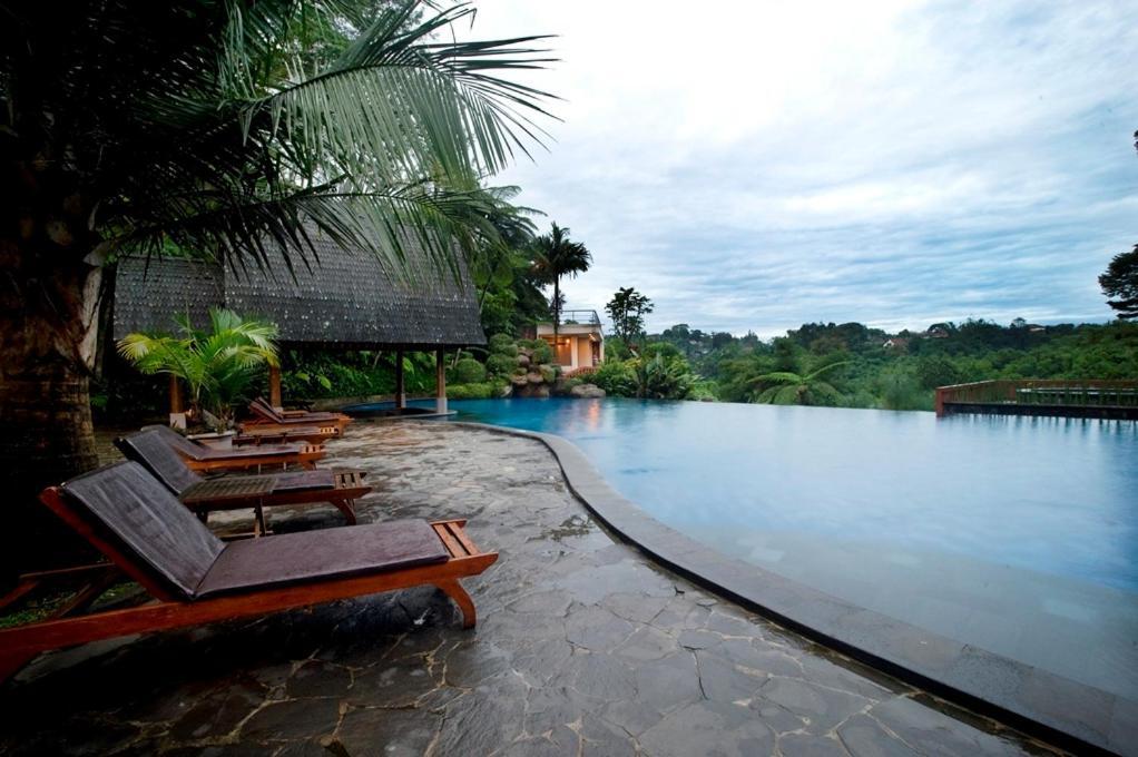 Sangria Resort And Spa Lembang Luaran gambar